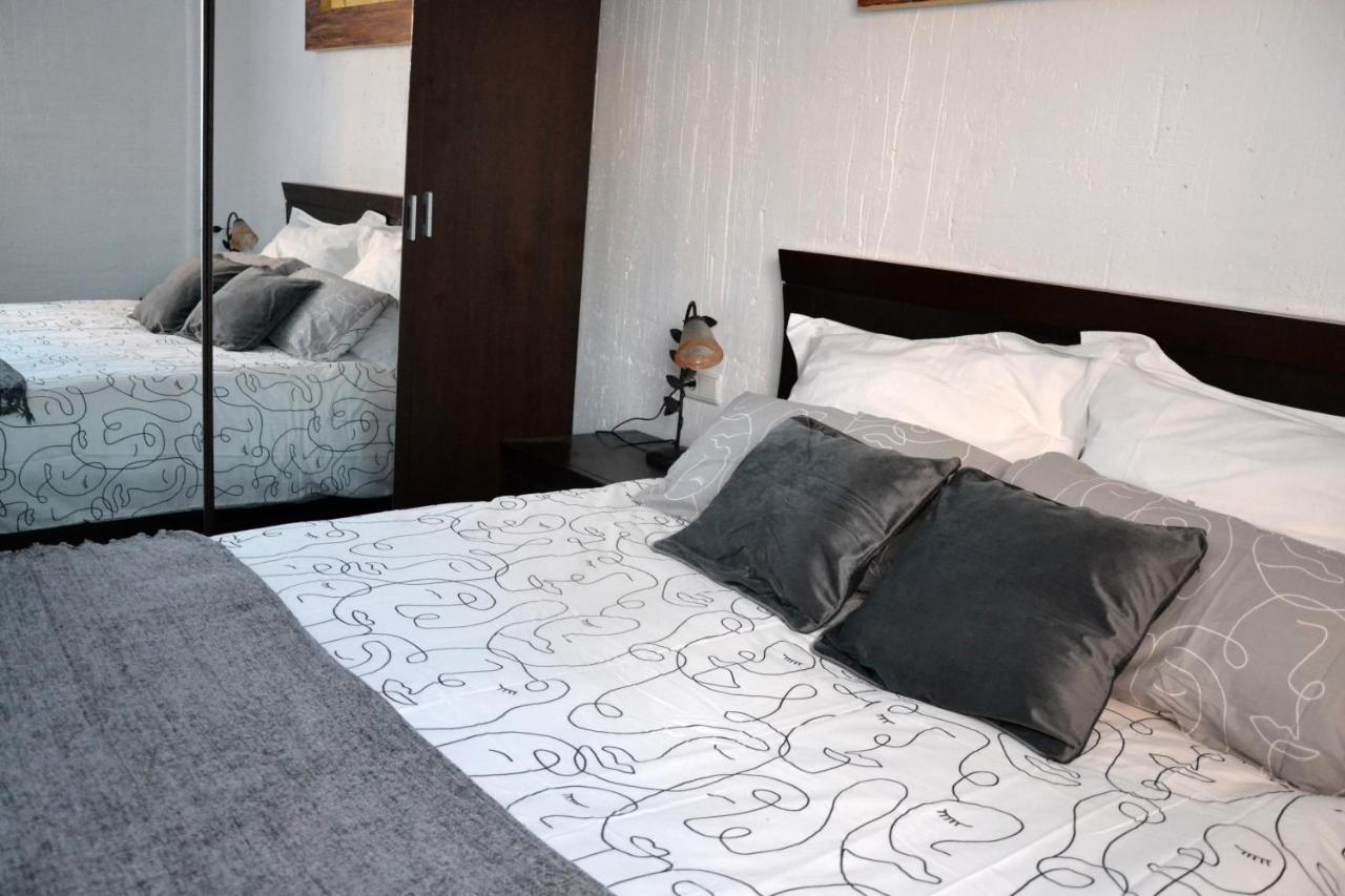 Apartamentos La Sierra Вильяльба-де-ла-Сьерра Экстерьер фото